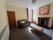 4 bedroom terraced house to rent