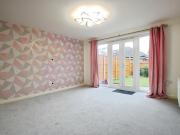 4 bedroom terraced house to rent