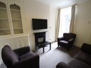 4 bedroom terraced house to rent