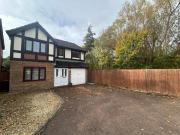 4 bedroom terraced house to rent