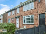 4 bedroom terraced house to rent