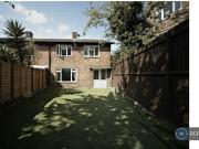 4 bedroom terraced house to rent