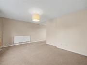 4 bedroom terraced house to rent