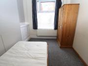 4 bedroom terraced house to rent