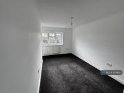 4 bedroom terraced house to rent