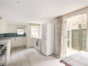 4 bedroom terraced house to rent