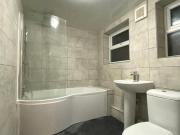 4 bedroom terraced house to rent