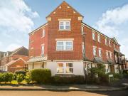 4 bedroom terraced house to rent