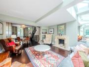 4 bedroom terraced house to rent