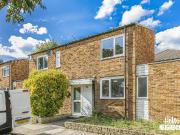 4 bedroom terraced house to rent