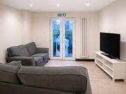 4 bedroom terraced house to rent