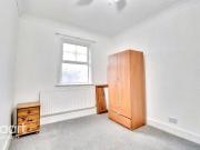 4 bedroom terraced house to rent