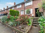 4 bedroom terraced house to rent