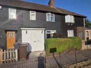 4 bedroom terraced house to rent