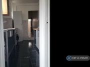 4 bedroom terraced house to rent