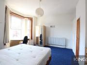 4 bedroom terraced house to rent