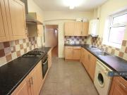 4 bedroom terraced house to rent
