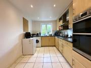 4 bedroom terraced house to rent