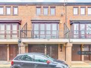 4 bedroom terraced house to rent