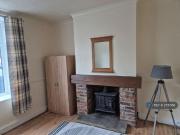 4 bedroom terraced house to rent