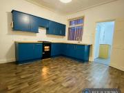 4 bedroom terraced house to rent