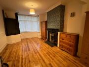 4 bedroom terraced house to rent