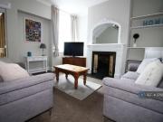 4 bedroom terraced house to rent
