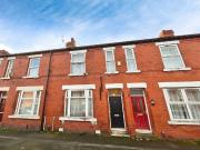 4 bedroom terraced house to rent