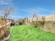 4 bedroom terraced house to rent