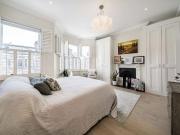 4 bedroom terraced house to rent