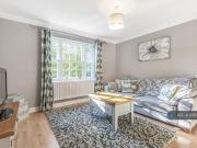 4 bedroom terraced house to rent