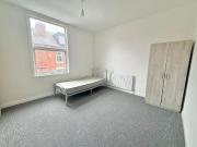 4 bedroom terraced house to rent