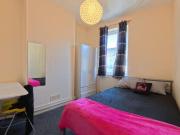 4 bedroom terraced house to rent