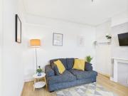 4 bedroom terraced house to rent