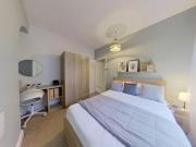 4 bedroom terraced house to rent