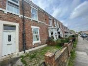 4 bedroom terraced house to rent