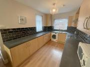 4 bedroom terraced house to rent