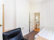 4 bedroom terraced house to rent in St Michaels Road,...