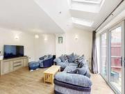 4 bedroom terraced house to rent in Westerham, TN16...