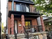 4 Bedroom Toronto Pet Friendly Apartment For Rent Upper 2.