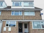4 bedroom town house for rent in Colne Valley Road...