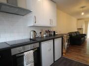 4 Bedroom Town House For Rent In West End, Leicester
