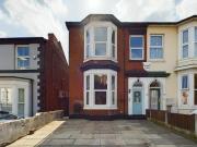 4 Bedroom Town House For Sale In Southport