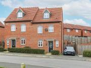 4 Bedroom Town House For Sale In Wingerworth