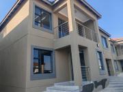 4 bedroom town house on the market i.
