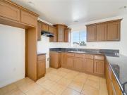 4 Bedroom Townhouse 423 W Century Blvd in Los Angeles,...