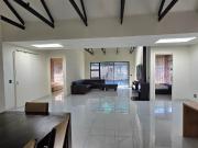 4 Bedroom Townhouse in Oak Park