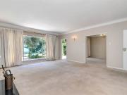 4 Bedroom Townhouse in Sandown