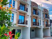 4 Bedroom Townhouse in Viente Reales Valenzuela