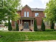 4 Bedroom Townhouse Oakville ON 94211100